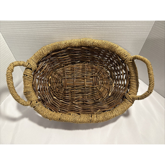 Woven Wicker Rattan Egg Gathering Basket Woven Rope Handle & Edge, Farmhouse - Picture 1 of 9